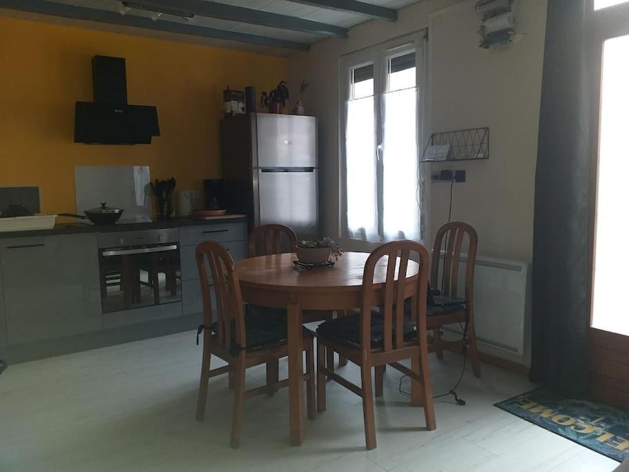 Maison De Avec Patio Vakantiehuis